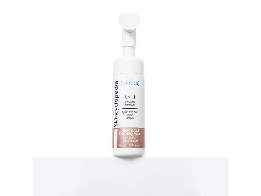 Výhodná Nabídka Skincyclopedia Biotics Barrier Boost Čisticí pěna s probiotiky a masážním kartáčkem 150 mL
