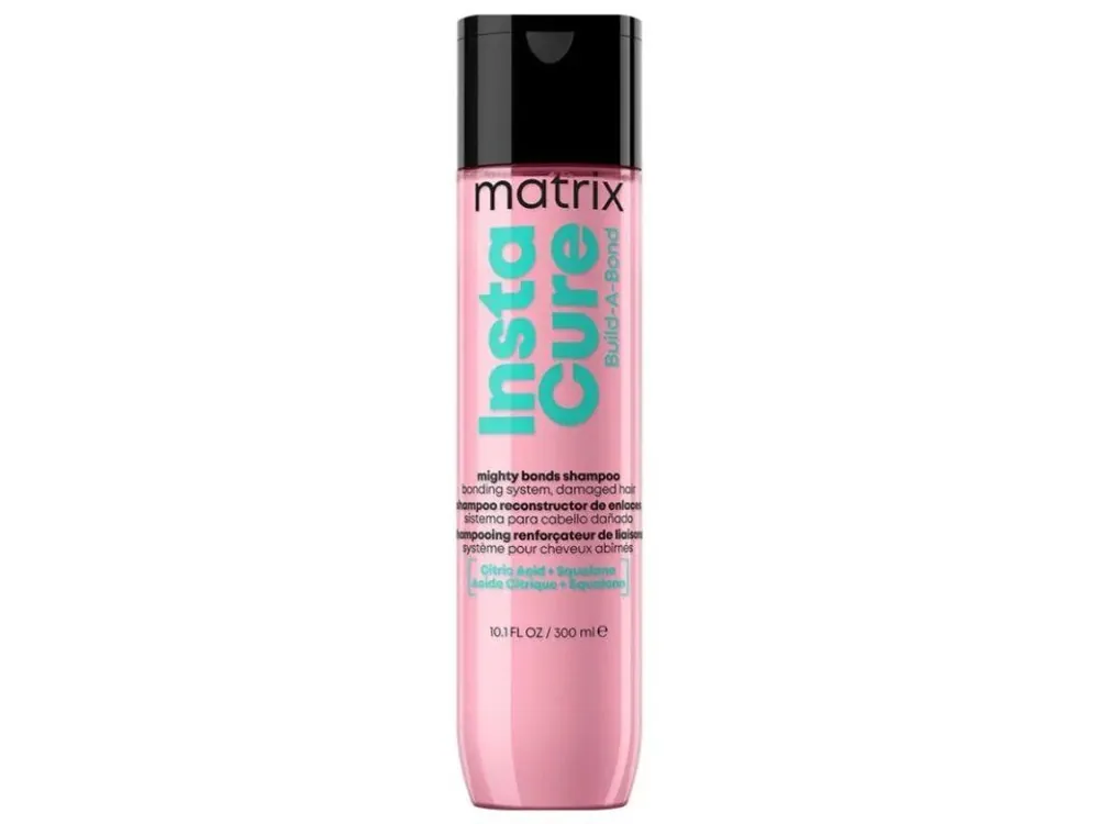 Cenově Výhodný MATRIX Total Results InstaCure Build-A-Bond Shampoo 300ml - šampon pro velmi poškozené vlasy
