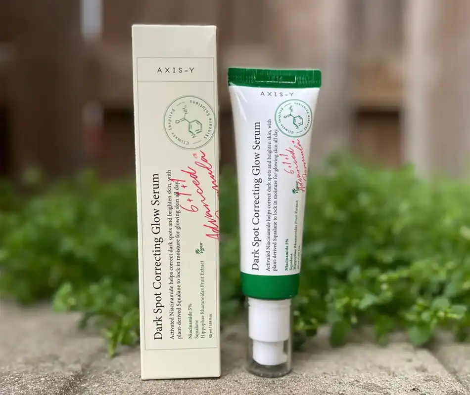 AXIS-Y Rozjasňující sérum Dark Spot Correcting Glow Serum (50 ml) Cenová Bomba
