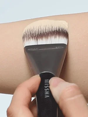 Nízká Cena MISSHA Kosmetický štětec Artistool Foundation Brush #105