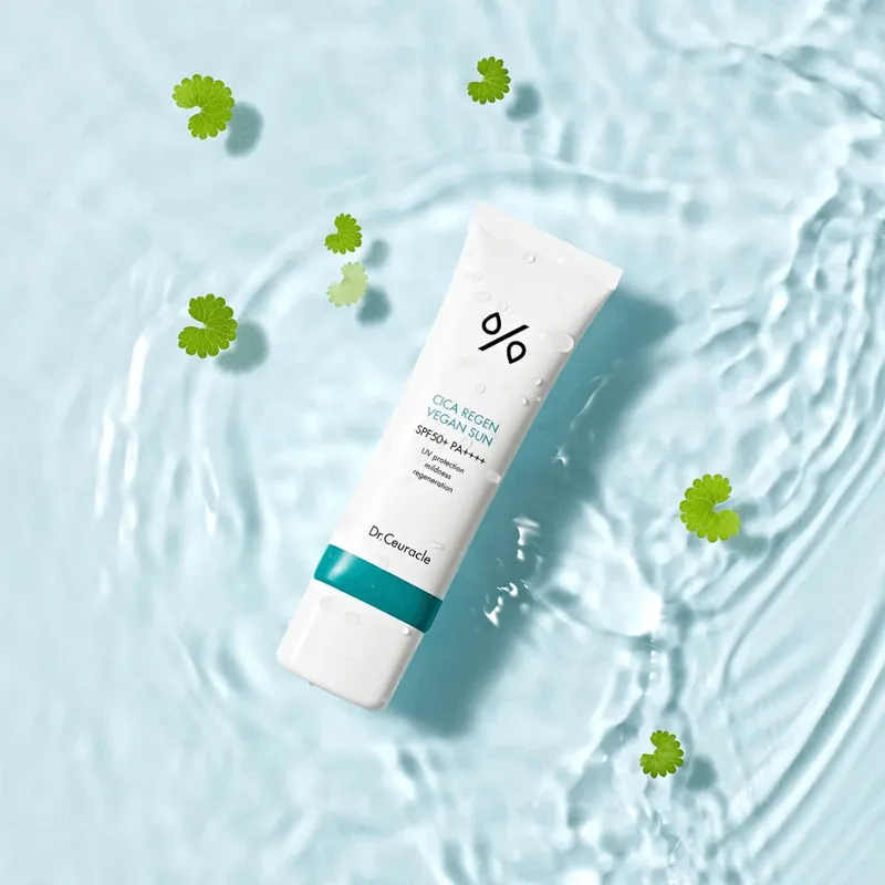 Hit Sezóny DR. CEURACLE Opalovací krém Cica Regen Vegan Sun SPF50+ PA++++ (50 ml)