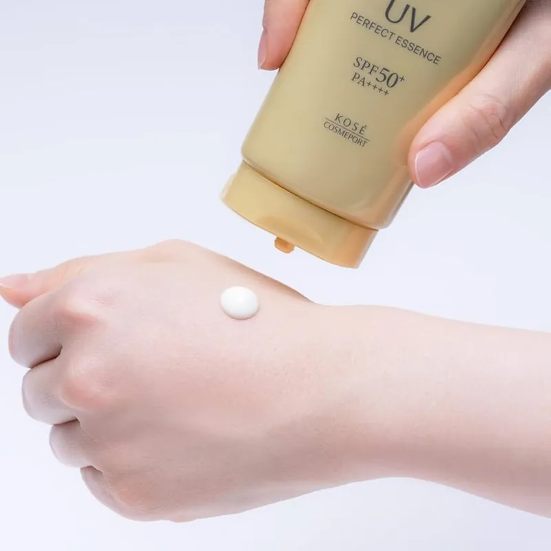 KOSÉ SUNCUT Opalovací esence UV Perfect Essence SPF50+ PA++++ (80 g) Značkový