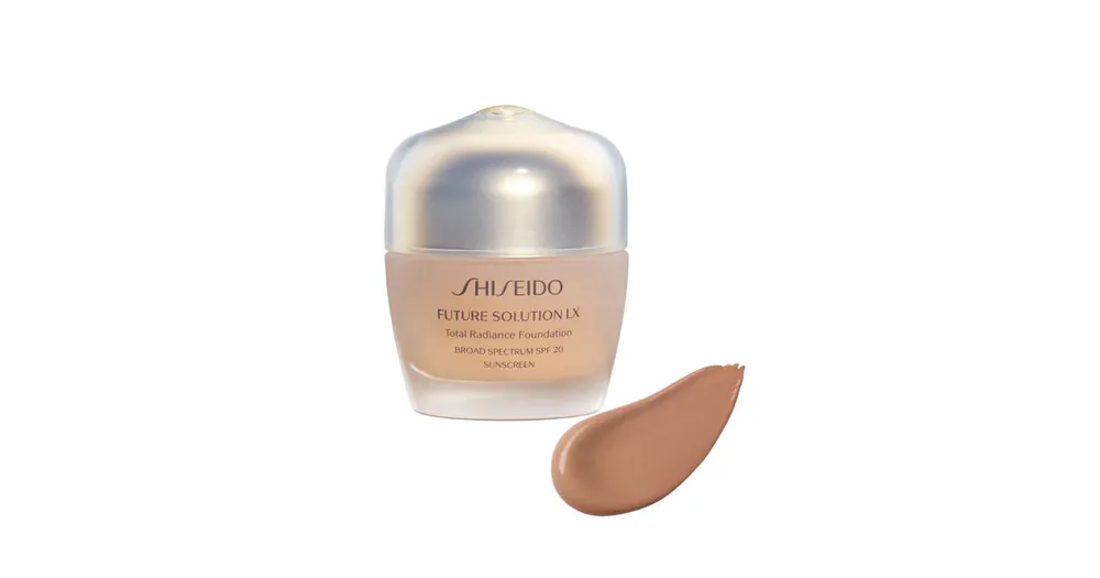 Cenově Výhodný Shiseido Future Soultion LX Total Radiance Foundation SPF 15 30 ml