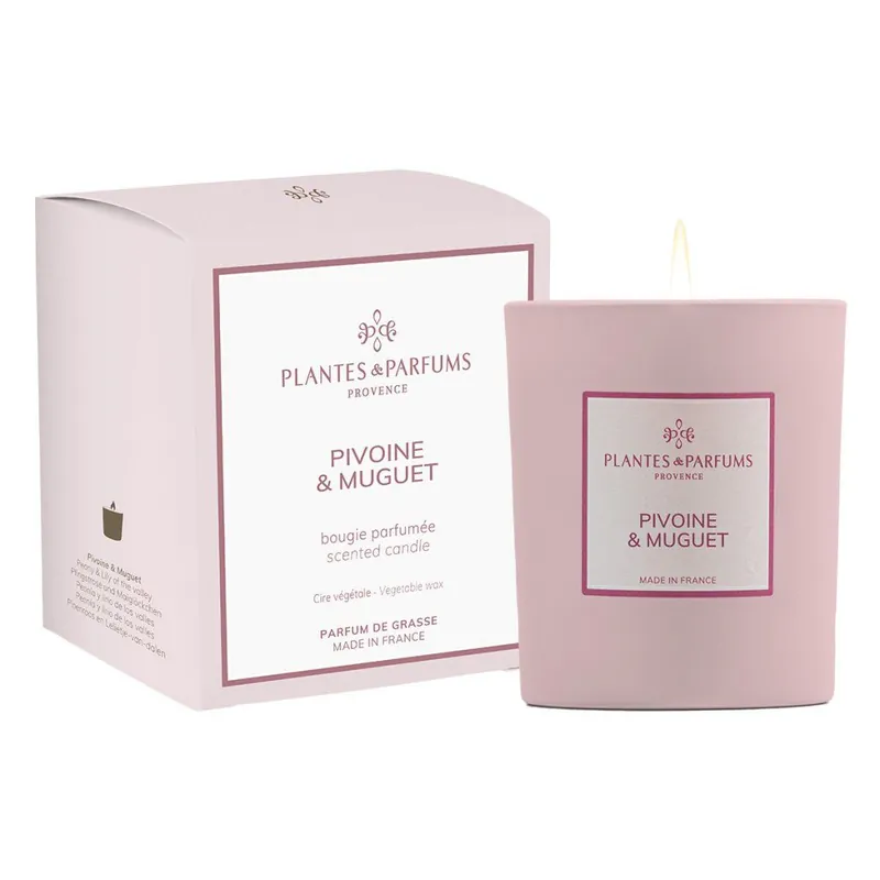 Pivoine & MuguetVonná svíčka v krabičce, 180 g Víkendová Akce