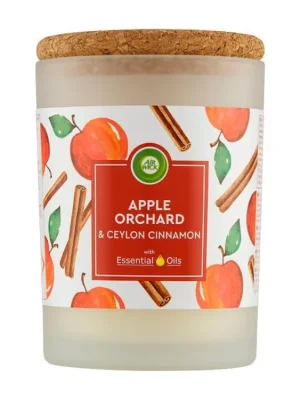Zlevněný Air Wick svíčka 185 g Essential Oils Apple Orchand & Ceylon Cinnamon