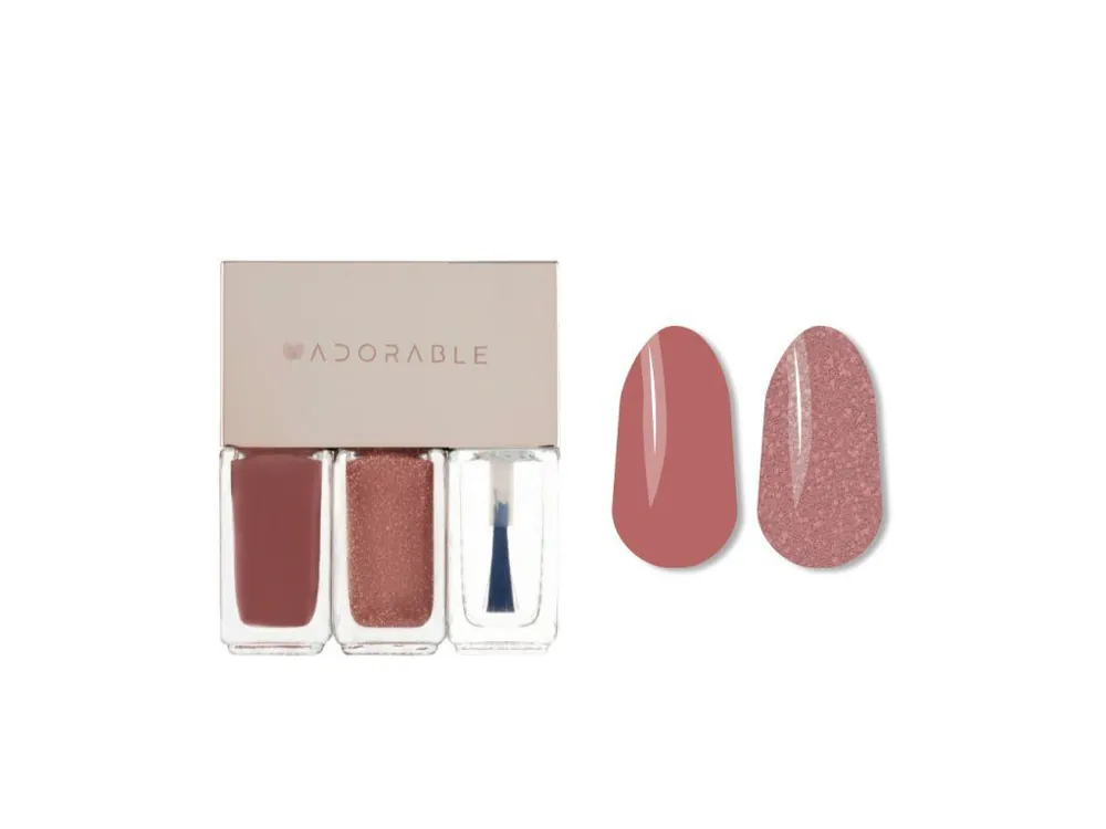 Pluchke Adorable Non-Toxic Vegan Nail Polish No.26 - Vegan slupovací lak na nehty Vysoce Kvalitní