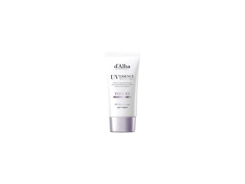 Víkendová Akce d´Alba Waterfull UV Essence Tone Up Sun Cream#Purple# SPF50+/PA++++ - Jemně tónovací krém s fialovým odstínem a ochranným faktorem